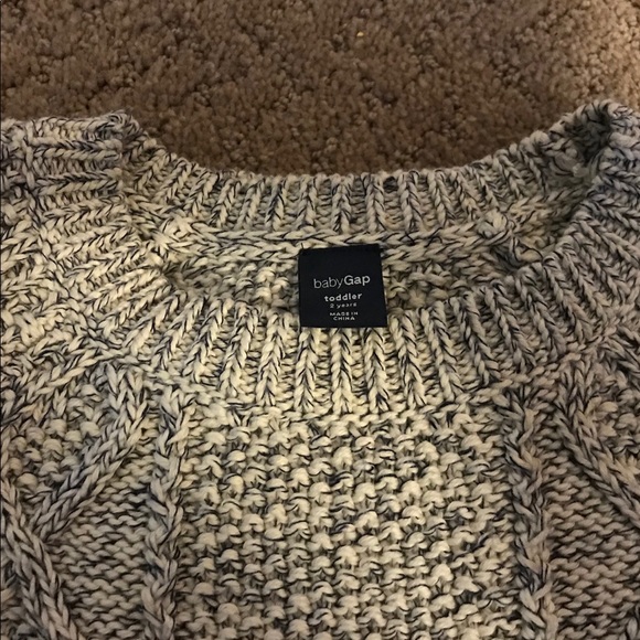 Gap sweater.Toddler boys. - Picture 3 of 5